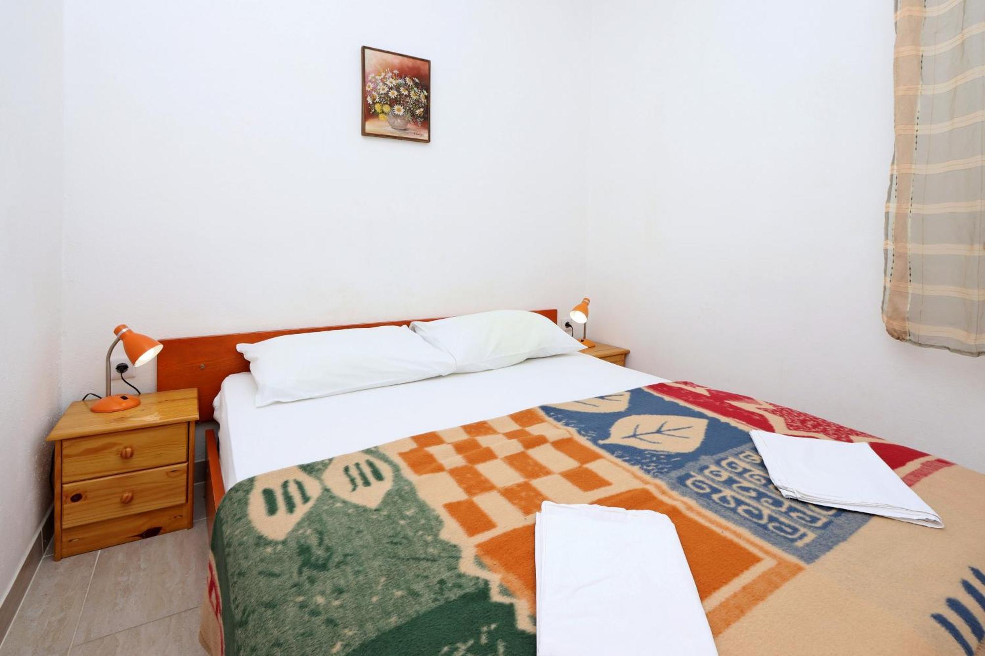 Apartments With A Parking Space Pag - 18345 Pag Town Esterno foto